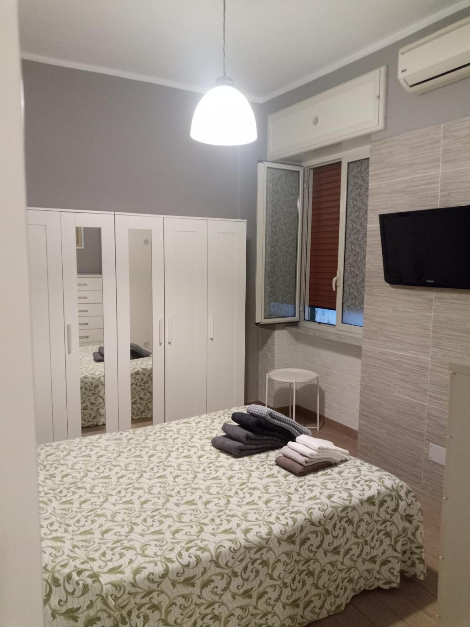 A Casa Di Francesca Apartman Nápoly Kültér fotó